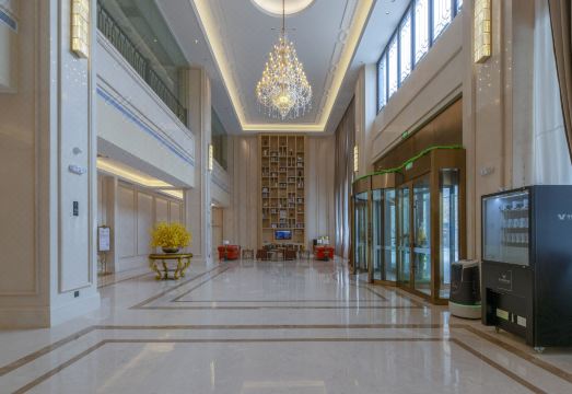 Vienna International Hotel (Tangyin Shangyi Square) Hotel Overview