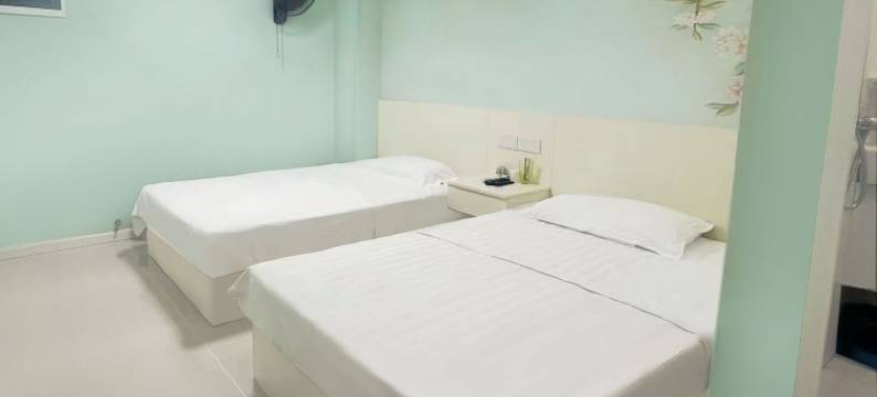 爱家民宿(袁家岗地铁站店)图片