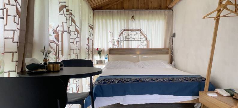 茨竹坝观云海半山云居民宿图片