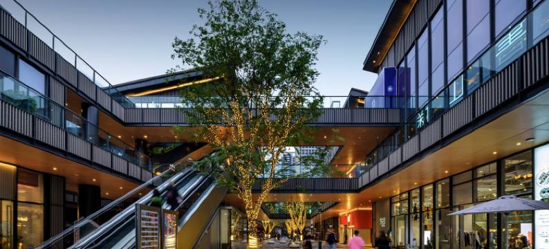 季礼·智能极影高空公寓(成都建设路东郊记忆店)图片