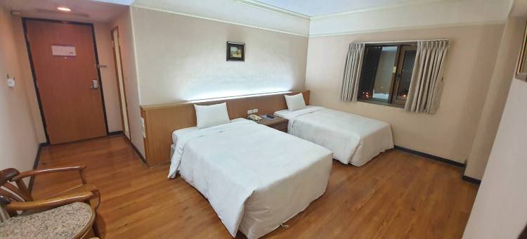 屏东东港大鹏湾大饭店图片