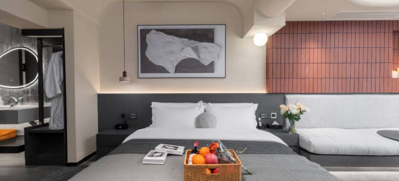 無二乐居酒店(昆明老街南屏步行街店)图片