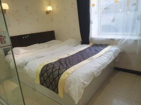 九九时尚宾馆(吉大一院店)