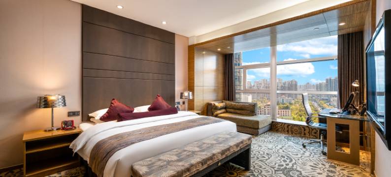 南昌禧悦丽尊酒店(红谷滩秋水广场店)图片