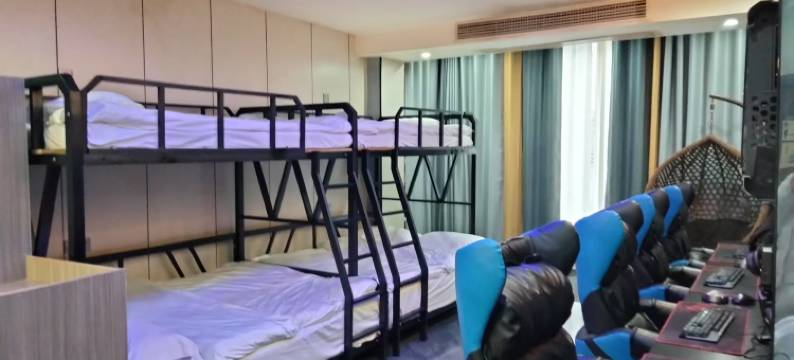 龙山龙祥电竞酒店图片