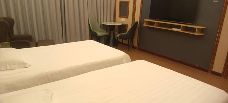 武汉隆程酒店(积玉桥地铁站店)图片