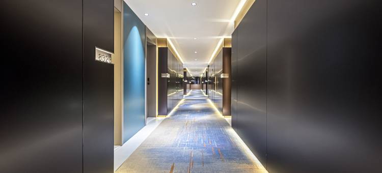 泊尔思顿酒店(隆昌新街里金沙时代广场店)图片