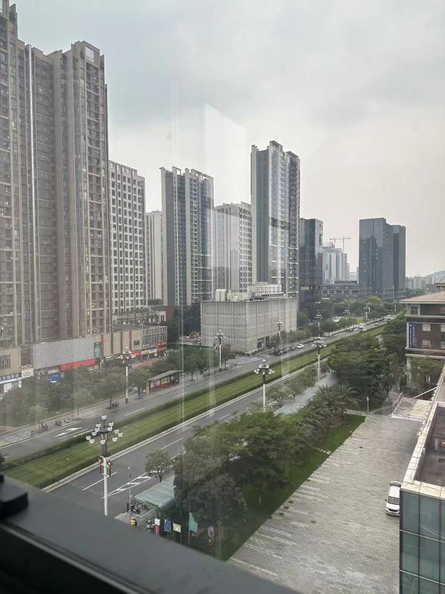 广州万缮假日(宝能演艺中心香雪地铁站店)图片