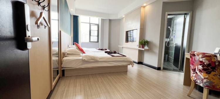 秀亭花园假日酒店(沈丘北站县政府店)图片