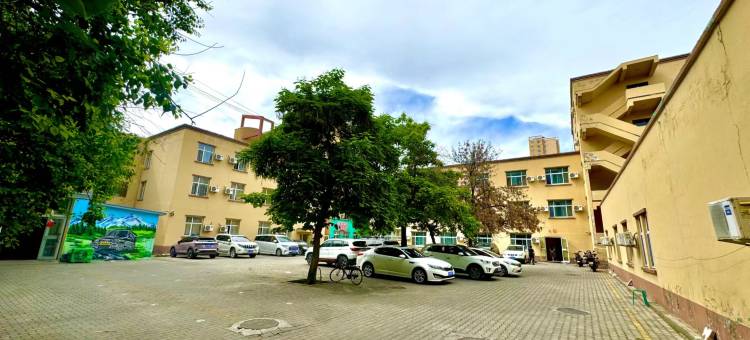 星期六酒店(伊宁解放路斯大林街店)图片