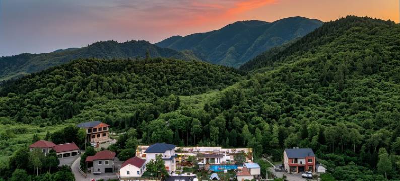 安吉钱山·栖舍Motorcycle山野露营亲子度假美宿图片