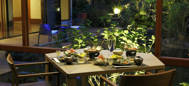 伊豆长冈温泉 汤巡之宿 吉春(Yoshiharu Ryokan – Izu Nagaoka Onsen)图片