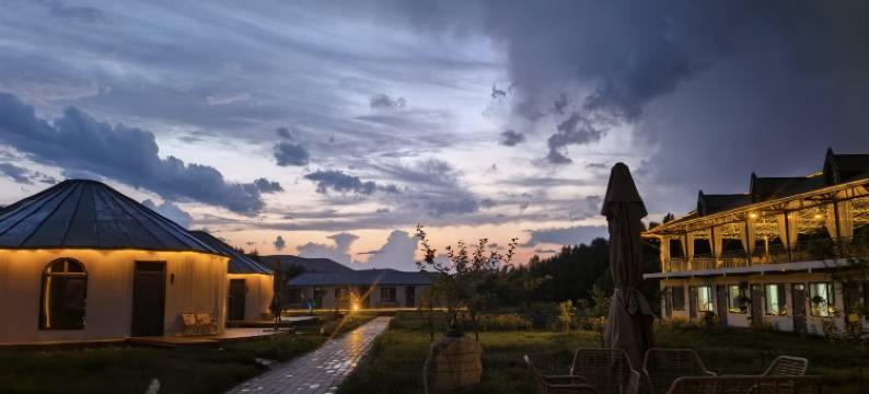 库尔德宁临水居民宿图片