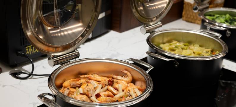 杭州钱江世纪城通惠北路亚朵酒店图片