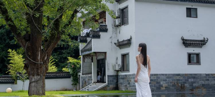 宣安度假酒店(泾县皖南川藏线月亮湾风景区店)图片