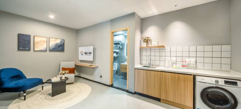 澜居·月畔酒店(大科城地铁站贵安高铁站店)图片