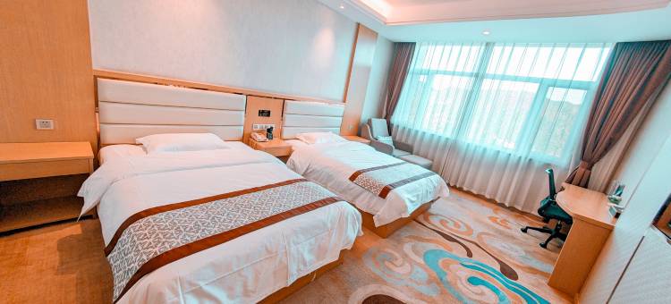 承德华冠假日酒店(普宁寺店)图片