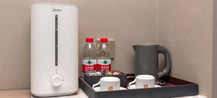 柏曼酒店(茫崖市店)图片