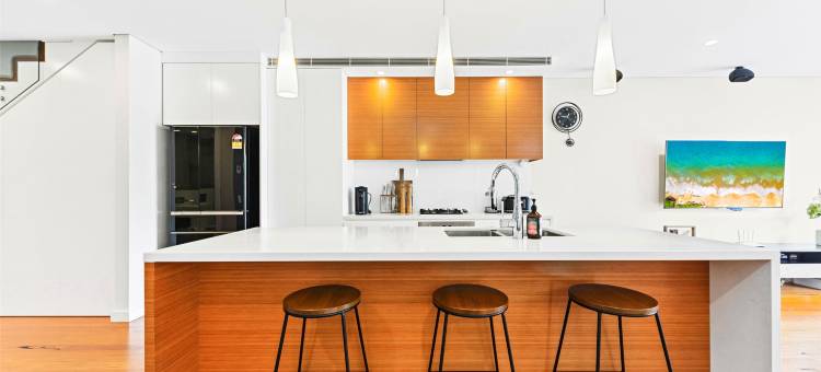 悉尼朗宸轻奢度假别墅(近海滩|近机场|带泳池)(Convenient 4BR with Private Pool close to Airport)图片