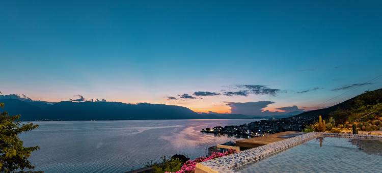 沧洱拾光·VILLA度假悬崖海景美宿(双廊洱海店)图片