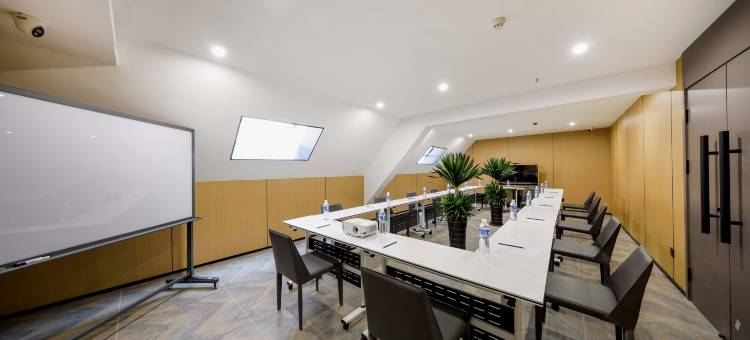 麦尖青艺酒店(沈阳张士开发区沈辽路店)图片