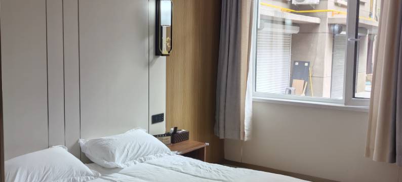 荷风雅居民宿图片