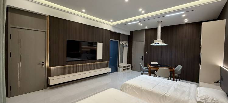 龙栖云畔智能宾馆图片