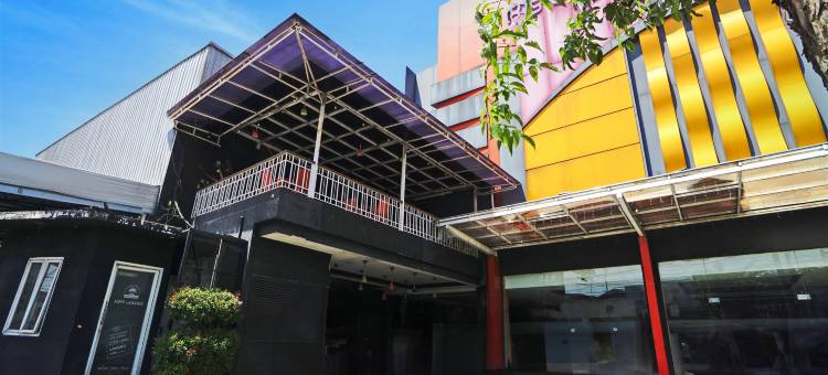 Townhouse Oak Malang near ITN Malang formerly Fariz Hotel Singosari图片