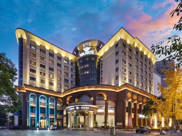 VANCE HOTEL Hotel Overview