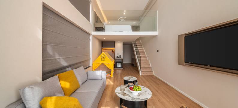 铂顿国际公寓(阳江市政府鸳鸯湖公园店)图片