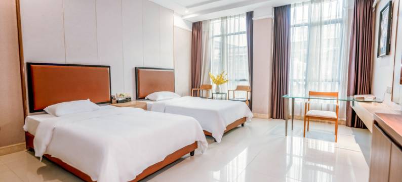 清远尊享昊廷哥酒店(清城站店)图片