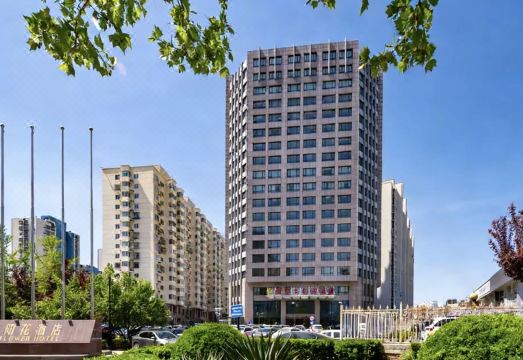 北京太阳花酒店（北京环球影城度假区店）外景图