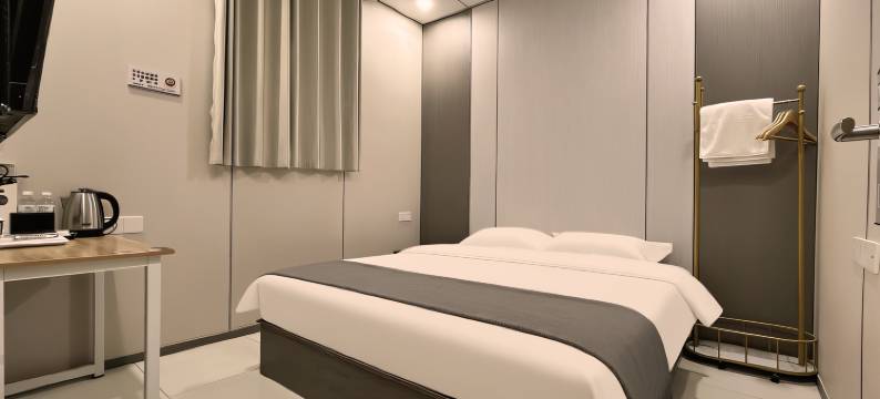 重庆晨权酒店(重庆西站店)图片