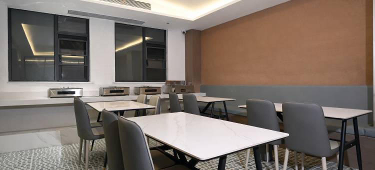 湖上云居.既来庭院酒店(阜阳国贸商城店)图片