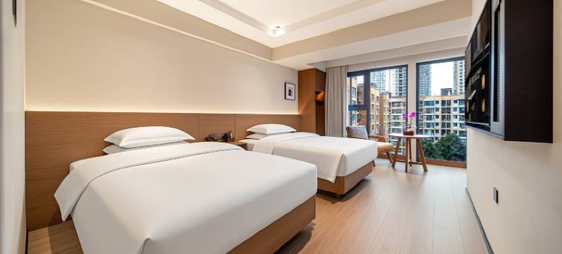 东阶锦上酒店(成都大运会体育中心万达广场店)图片