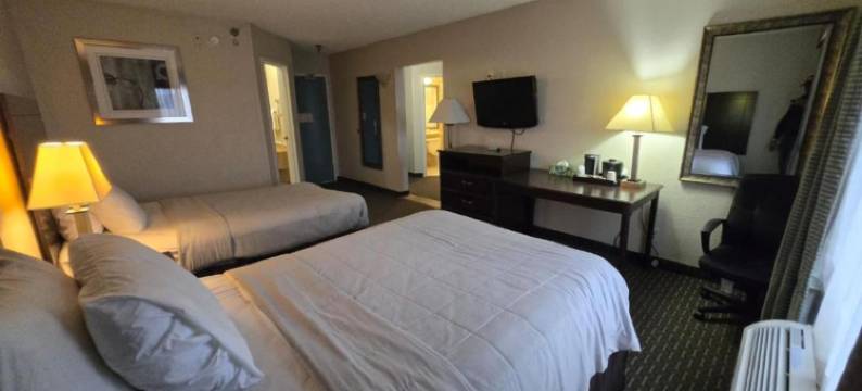 科普利套房酒店(Copley Inn & Suites by OYO Akron Oh)图片