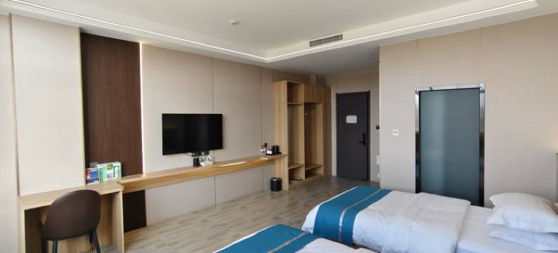 华驿精选酒店(鄂尔多斯乌审旗布日都街店)图片