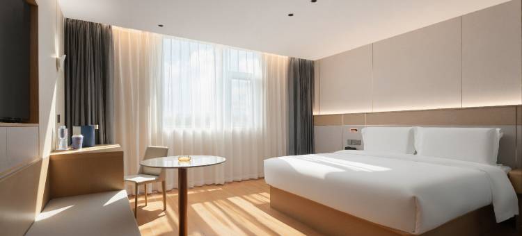 初渐酒店(文昌高铁站文南老街店)图片