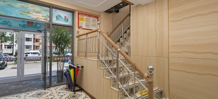 途途商务酒店(河北科技大学裕华汽车园店)图片