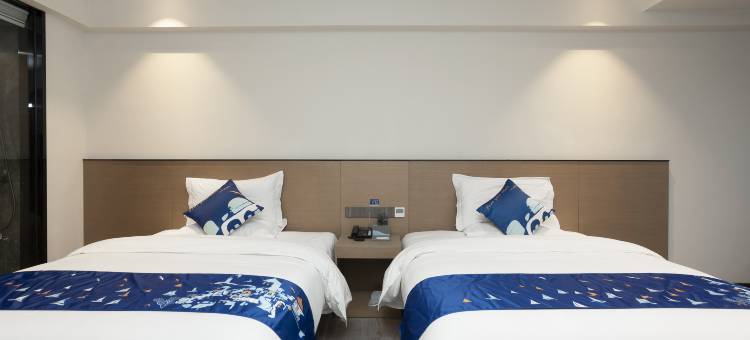 雅斯特美途酒店(隆林财富广场昌达百货店)图片