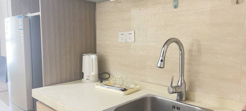 日月星辰公寓(宝山龙湖天街店)图片