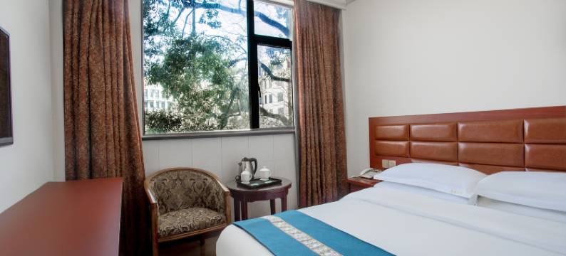 金鼎宾馆(荆门火车站店)图片