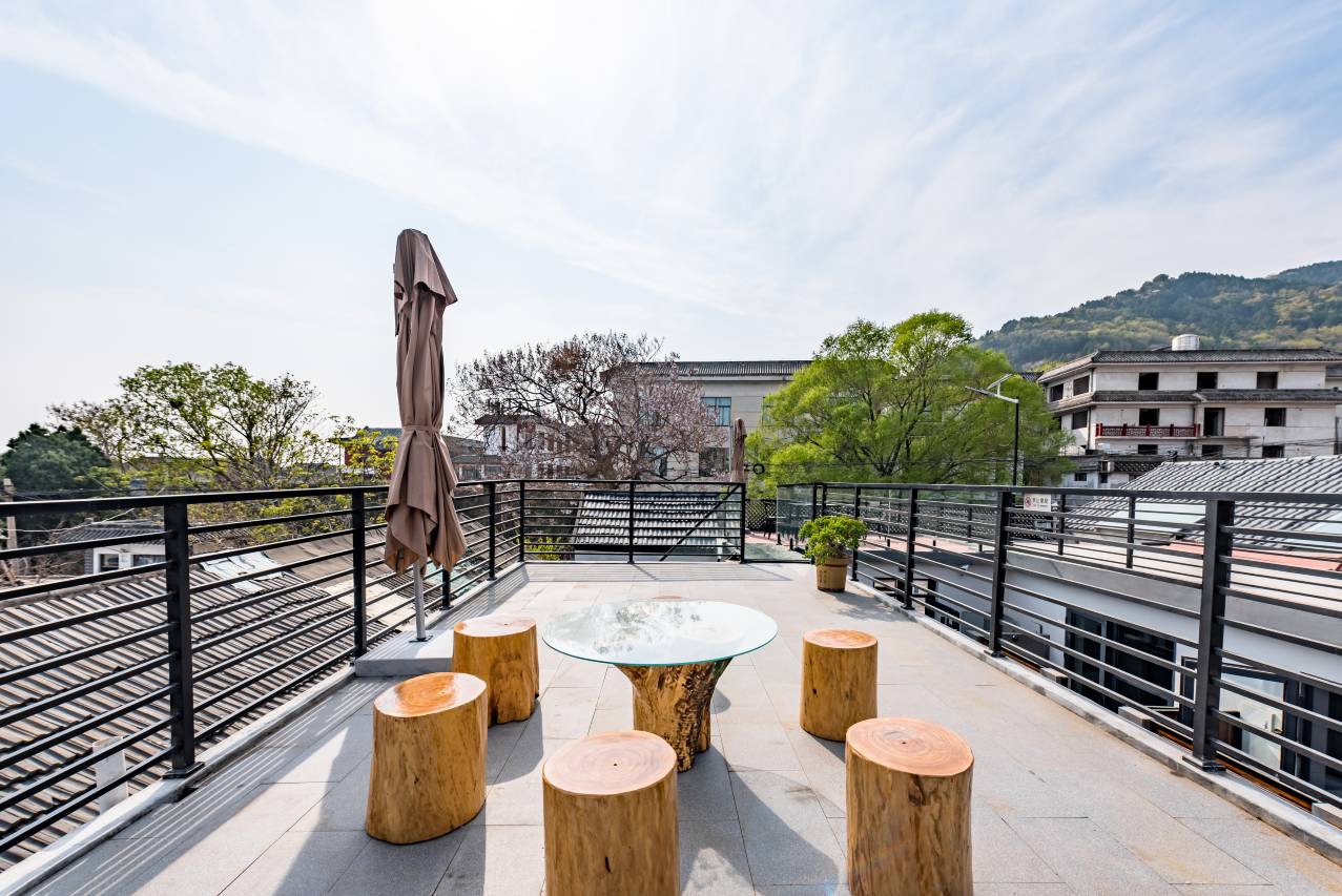 花筑·晓初丨山景美学设计师丨度假民宿酒店(泰山红门登山口店)图片