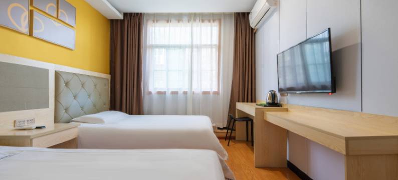 布丁严选酒店(西安凤城二路青少年中心地铁站店)图片