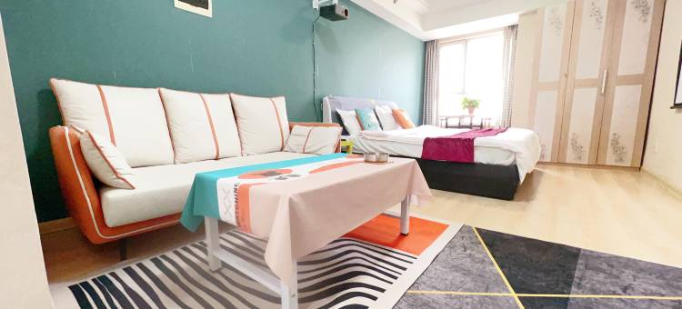 柒玥影院主题民宿(北一路万达1905文化创意园店)图片