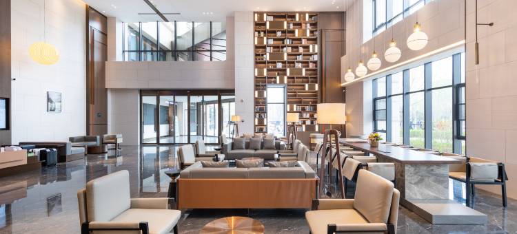 呼和浩特东站如意和大街亚朵酒店图片