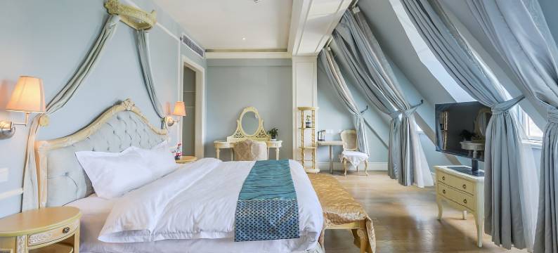 烟台凤凰雅筑欧式花园酒店图片