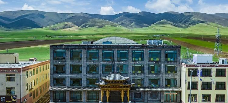 青海湖九龍客栈图片