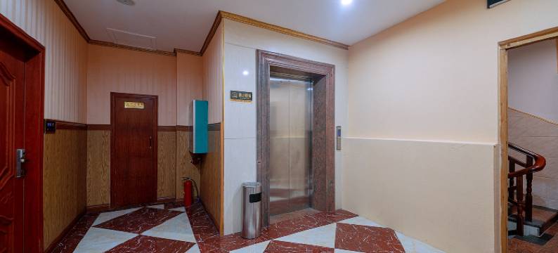 东兴汇昌时尚酒店(国门景区口岸店)图片