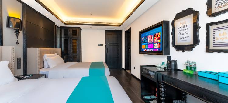 西岸酒店(余干天虹店)图片